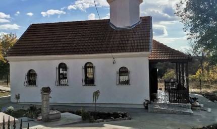 Освещават православния храм в село Ведрина на 30 октомври