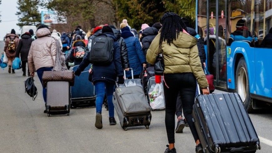 Потокът от украински бежанци се увеличава, а остават 4 дни до края на програмата