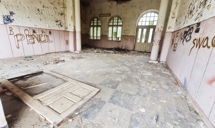 От Министерството на транспорта все още няма отговор за сградата на Старата гара в Добрич