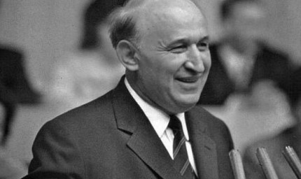 На 10 ноември 1989 година свалят Тодор Живков 