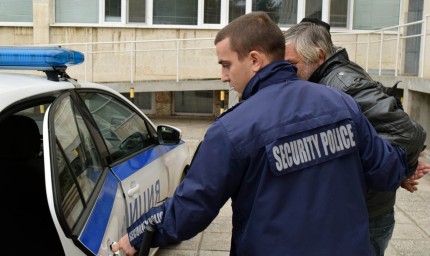 Полицията е задържала неправоспособен шофьор