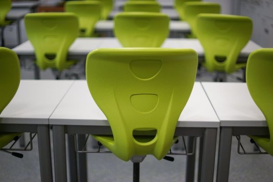 В осем училища в Добрич ще се учи онлайн заради спряното газоподаване
