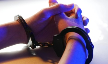 Задържан е 18-годишен мъж за грабеж по ул. "М.Кусевич"