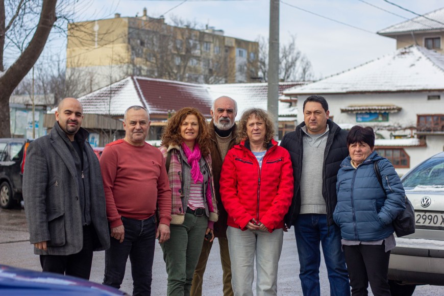 Приемна на Албена Симеонова и екипът на &quot;Демократична България&quot; в град Тервел