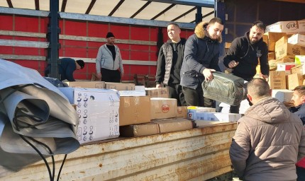 В Крушари събраха над тон и половина дарения за пострадалите в Турция