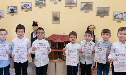 Рецитаторски конкурс „По стъпките на героите на свободата“ се проведе в Тервел