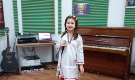 Сиана Славчева с две награди от онлайн конкурса  "Orasul Talentelor"