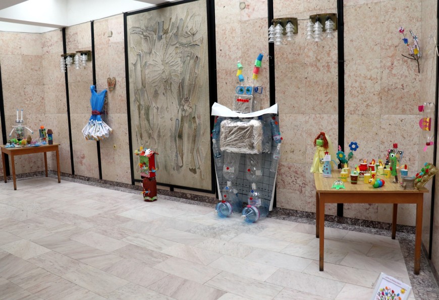  В Генерал Тошево показват експонати, изработени от материали, които могат да бъдат рециклирани