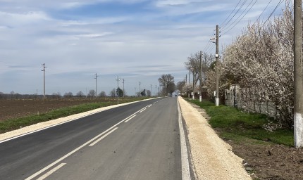 Пътният ремонт при село Безводица приключи
