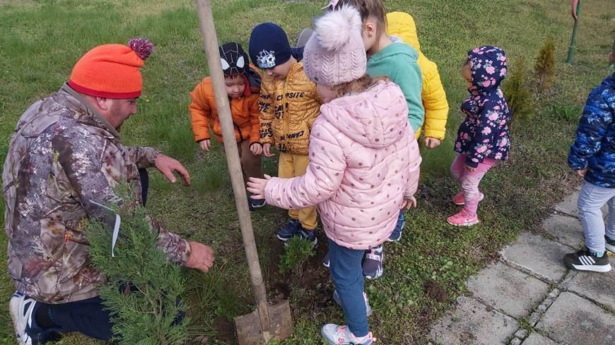 Седмица на гората в учебните заведения на община Крушари