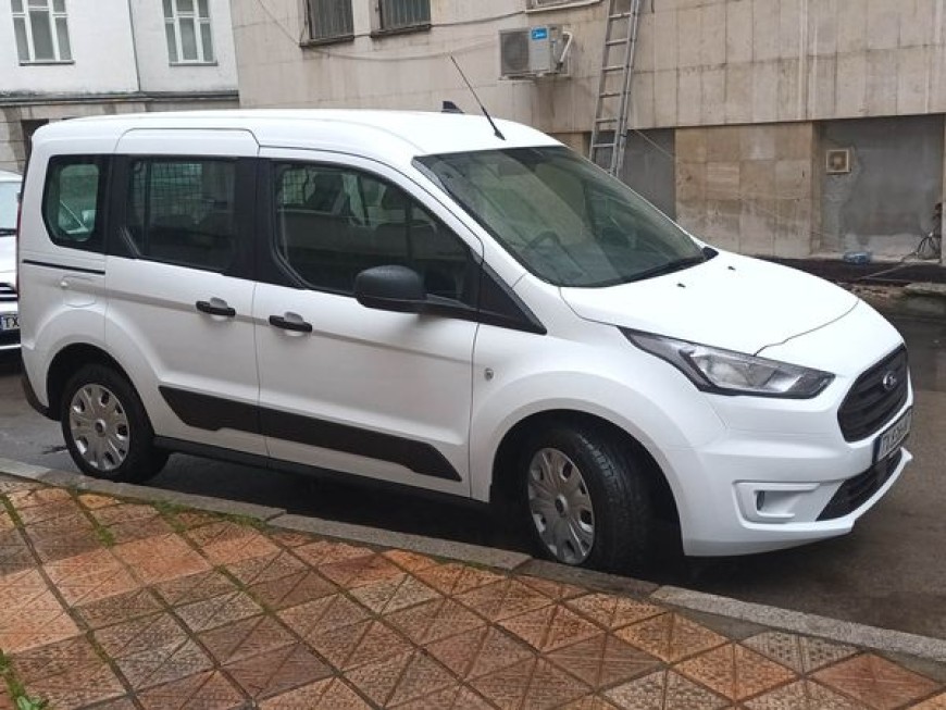 Нов автомобил за детската кухня в Добрич
