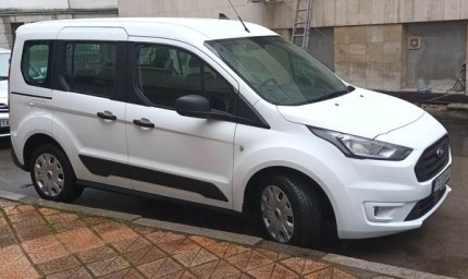 Нов автомобил за детската кухня в Добрич