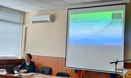 Нуждата от създаване на Кризисен център за жертви на насилие се дискутира в Добрич
