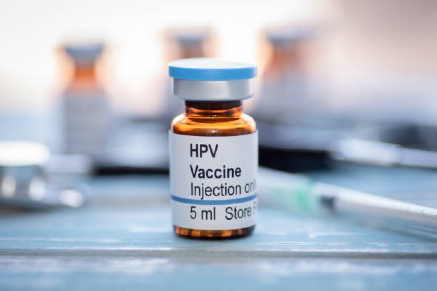 Програмата за безплатна ваксинация срещу човешкия папилома вирус продължава