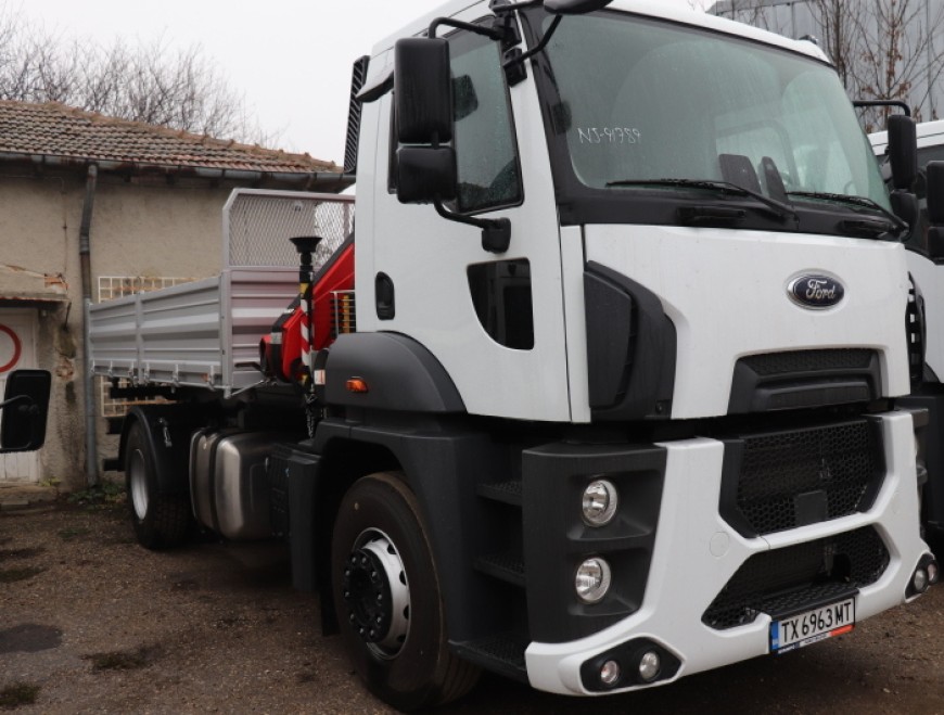 Камион за извозване на строителни отпадъци заработи в Генерал Тошево