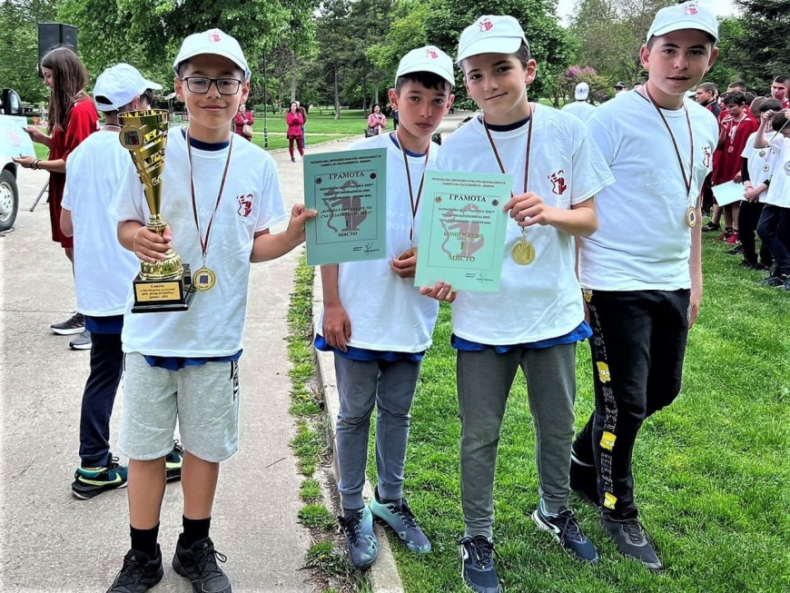 Отборът на Каварна спечели първото място на областното състезание „Млад огнеборец”