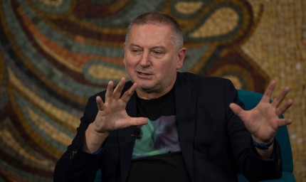 Романът "Времеубежище" на Георги Господинов спечели "Букър"