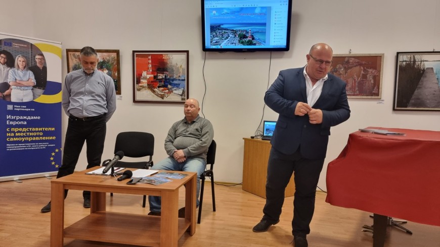 Не на 200, а поне на 400 години е Фарът на Шабла