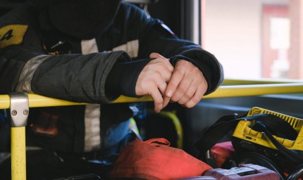 Пламнал е пожар в склад за лодки в Кранево 