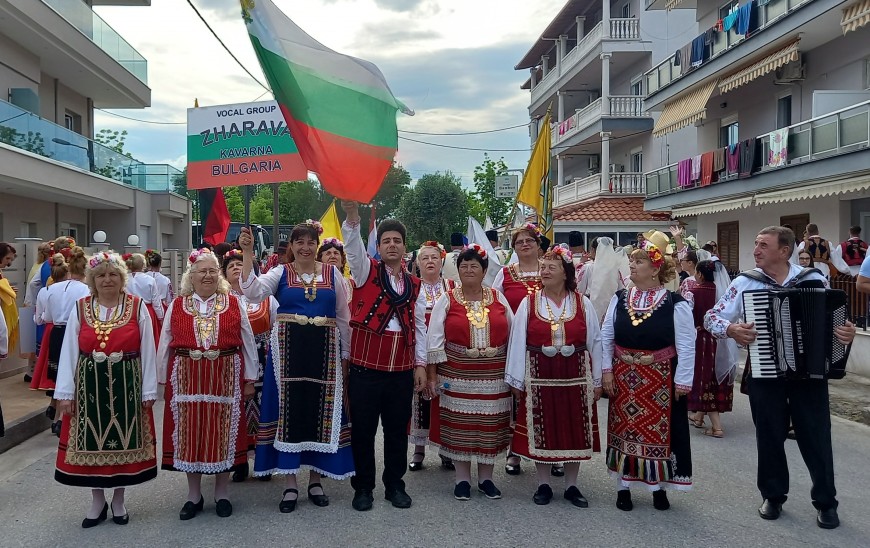 Фолклорните групи "Добруджанка" и "Жарава" гостуват във фестивал "Дни в Паралия" - Гърция