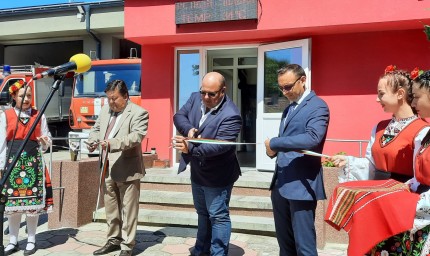 Пожарната в Шабла вече разполага с обновена сграда 