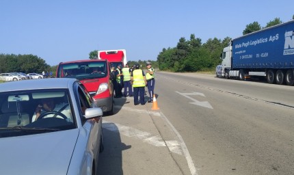 9 лица са задържани по време на специализираната полицейска операция в Добричко