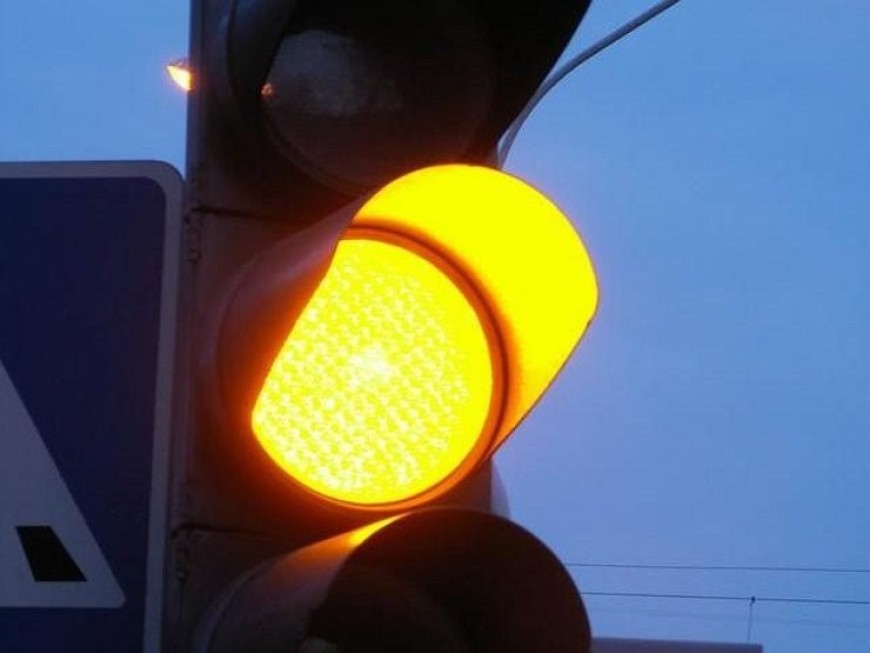 Светофарът на бул. „25-ти септември“ и ул. „Отец Паисий“ ще бъде изключен заради ремонт