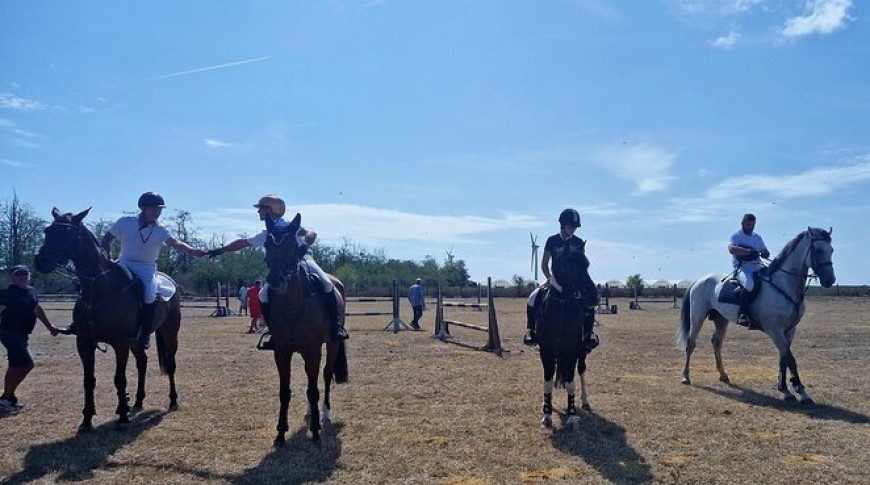 Проведе се традиционният турнир по езда в Селце