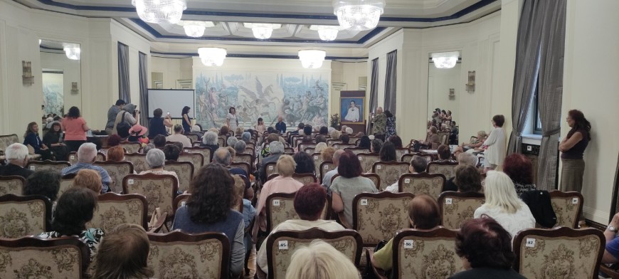 Стефан Цанев и Марина Константинова получиха Националната награда за литература „Дора Габе“ и отличия
